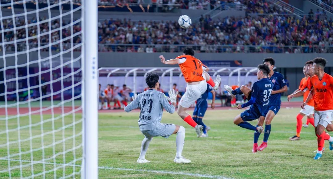 米兰app下载页-球迷对比赛再次燃动热情(球迷对国足附加赛的热情与期待)