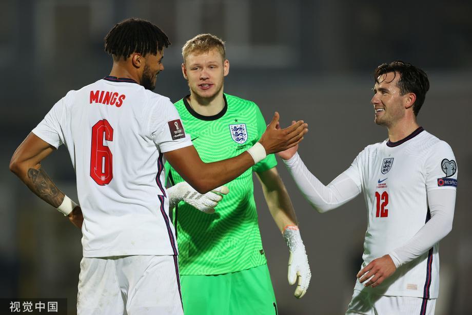 米兰-捷克主场告捷，锁定小组头名豪夺晋级机会的简单介绍