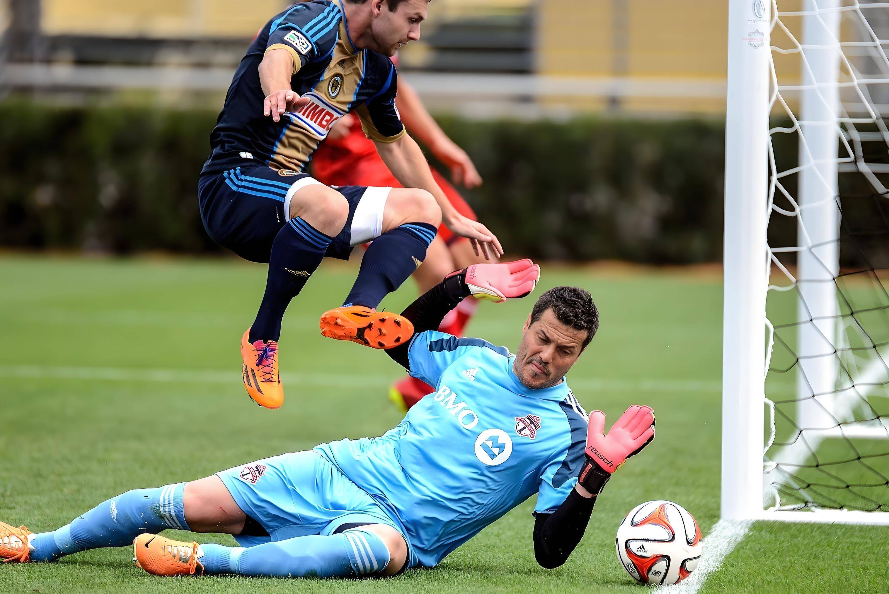 热刺前锋连续进球,助球队登顶积分榜的简单介绍 热刺前锋连续进球,助球队登顶积分榜的简单介绍